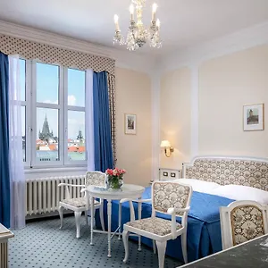 Ambassador Zlata Husa Hotel