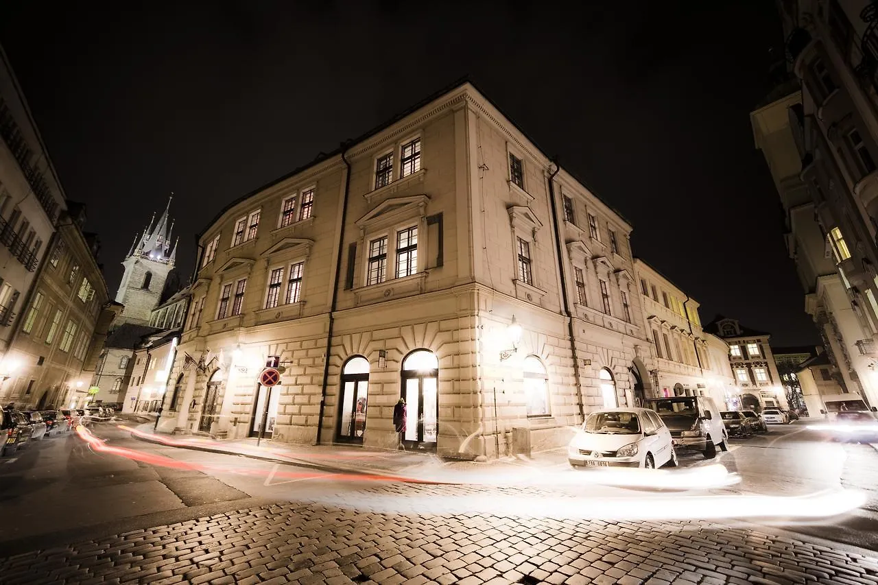 Hotel Metamorphis Praga 4*,